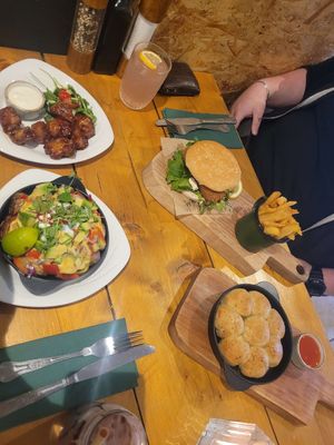 Smoky BBQ Cauliflower Wings, Roast Potato Nachos, Save Our Seas Burger, and Homemade Garlic Dough Balls at The Eating Gorilla in Penrhyndeudraeth