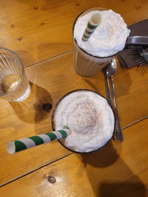 Iced 'Hot' Chocolate and Iced Latte at The Eating Gorilla in Penrhyndeudraeth