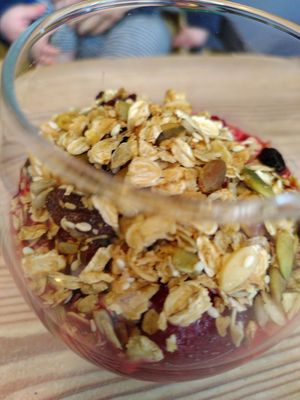 Granola (April 2024) at Ty Medi in Machynlleth