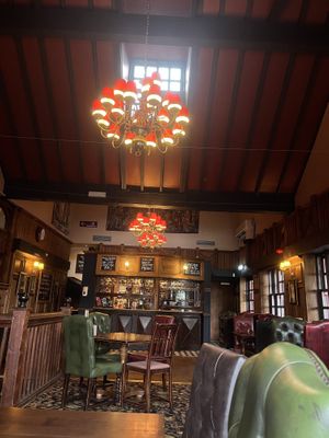 upstairs dinning room  at Anchor Bankside in South East London