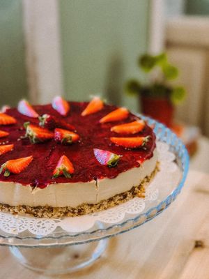 Cheesecake de morango sem açúcar at Soul - Alimentação Saudável e do Bem in Braga