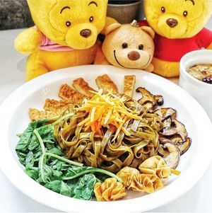 Healthy Dry Wantan Pan mee at Minf Houze Vegan Cafe in Kuala Lumpur