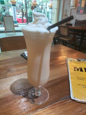 Milkshake at Minf Houze Vegan Cafe in Kuala Lumpur