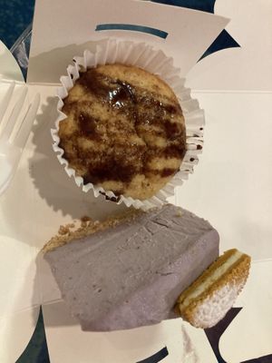 Cheesecake was delicious and they gifted me an equally tasty muffinn  at Minf Houze Vegan Cafe in Kuala Lumpur