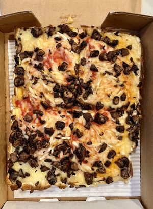 Mushroom  at Square Pie Guys in San Francisco