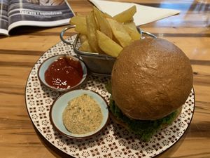 Fish burger  at Gypsy - Marina Mall in Dubai