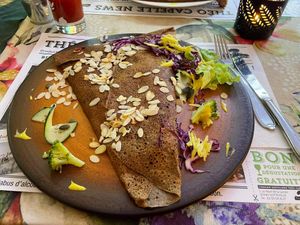 Awesome floral dressing at La Cigale Voyageuse in Granville