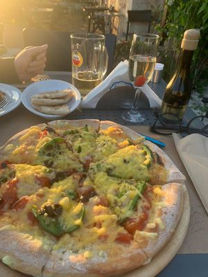 NEW  may 23 Vegan cheese versions of pizza. at Picnic in Kefalonia
