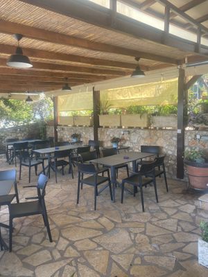 Nice courtyard   at Picnic in Kefalonia