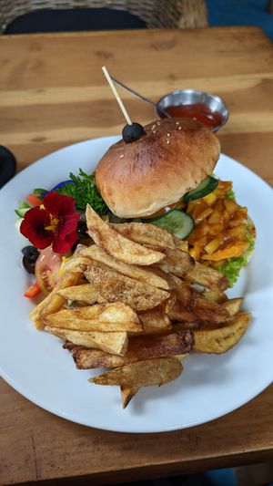 Jackfruit burger at Chill Cafe in Ella