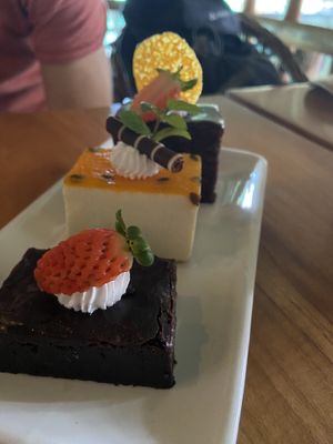   at Chill Cafe in Ella