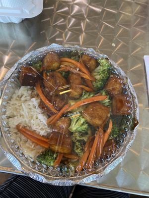 Teriyaki tofu  at Jojo's Juice Bar in Valley Stream