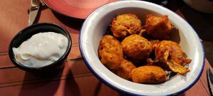 Buñuelos de boniato at Meraki in Oviedo