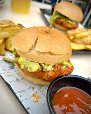 Vegan burger with guacamole and fries at Meraki in Oviedo