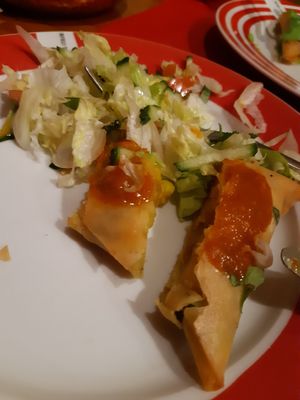 Vegetable samosa #Veganuary at Megha Halal Cuisine in Madrid
