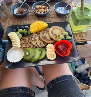 Vegan brunch on Sundays😄different every Sunday. This is pancake heaven.  9-2 o’clock on Sundays  at Vitamin Bar in Kos