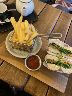 Vegan bagel w/fries   at Bagel Lounge  in Karlovy Vary