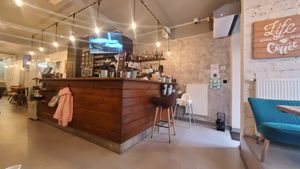 Inside at Bagel Lounge  in Karlovy Vary