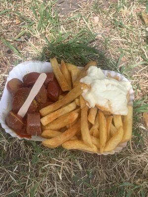 vegan currywurst at Curry 61 in Berlin