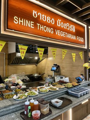 Store with a variety of vegetarian dishes to choose from  #Veganuary at Shine Tong - Vegetarian Food Booth in Bangkok