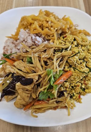  at Shine Tong - Vegetarian Food Booth in Bangkok