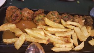 Zucchini neatballa at Los Toneles in Unquera