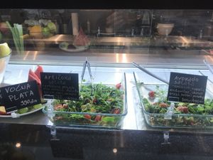 Fruit platter, artichoka salad, avacado salad at Artichoka in Belgrade