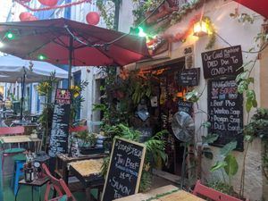 storefront at Roots Experience in Lisbon