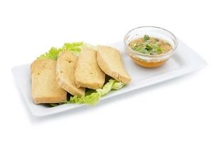 . at Japathaï in Fontainebleau