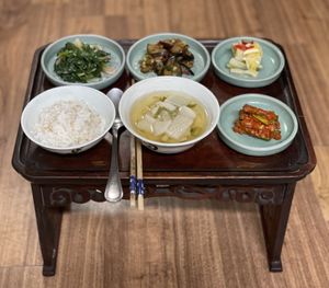 Korean home meal experience   at Helen's House in Seoul