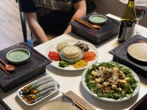 With my guests, Korean traditional course meal   at Helen's House in Seoul