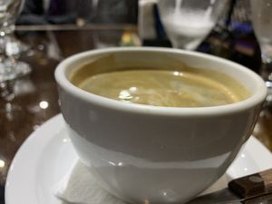 Post-meal coffee at Morphos in Monteverde