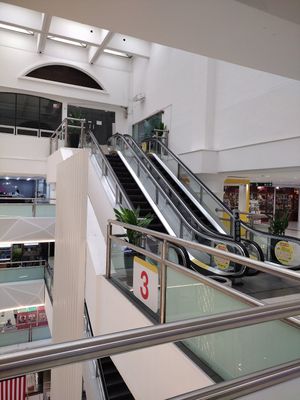 It doesn't look like it, but the hawker food stalls are this way. at Le Tian Vegetarian Stall in Kuala Lumpur