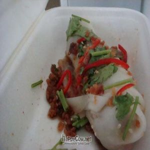Vegan rice noodle roll at Le Tian Vegetarian Stall in Kuala Lumpur