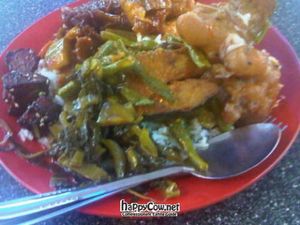Buffet plate at Le Tian Vegetarian Stall in Kuala Lumpur