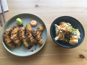 Lemon Avo & Wantans  at Hippie Chay in Munich