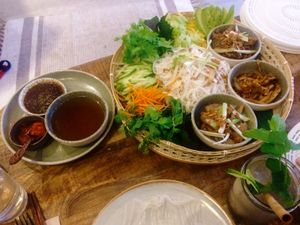 "Be your own Chef" summer rolls  at Hippie Chay in Munich