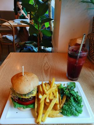 Plant cheeseburger with hibiscus ade at Plant Cafe & Kitchen - Itaewon in Seoul