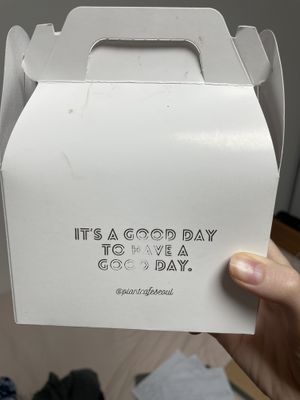 Cake box   at Plant Cafe & Kitchen - Itaewon in Seoul