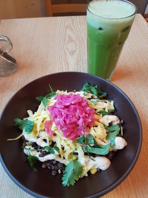 Lentil bowl and green juice at Plant Cafe & Kitchen - Itaewon in Seoul