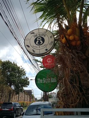 Street sign at The Sloth in Canggu