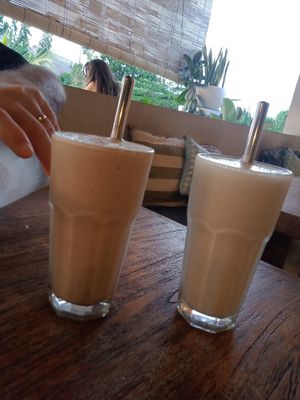 Smoothies at The Sloth in Canggu
