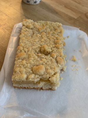 Streuselkuchen mit Puddingfüllung at Bäcker Göing - Bödekerstr 85 in Hannover