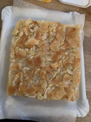 Bienenstich at Bäcker Göing - Bödekerstr 85 in Hannover