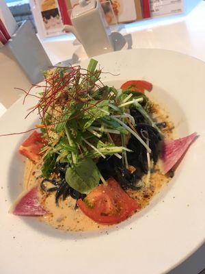 Seasonal cold Tantanmen at Hanada Rosso in Tokyo