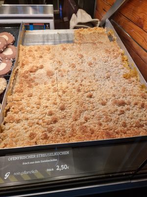 vegan pastry at Bäcker Göing - Karmarschstr in Hannover