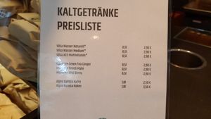 Cold drinks at Bäcker Göing - Falkenstr - Der Vegane Bär  in Hannover
