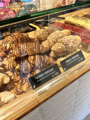   at Bäcker Göing - Falkenstr - Der Vegane Bär  in Hannover