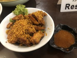 Ayam penyet at Warung Ijo in Central Singapore