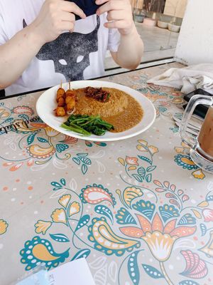 Satay bee hun at Warung Ijo in Central Singapore